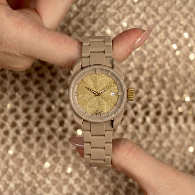 Straps & finishes